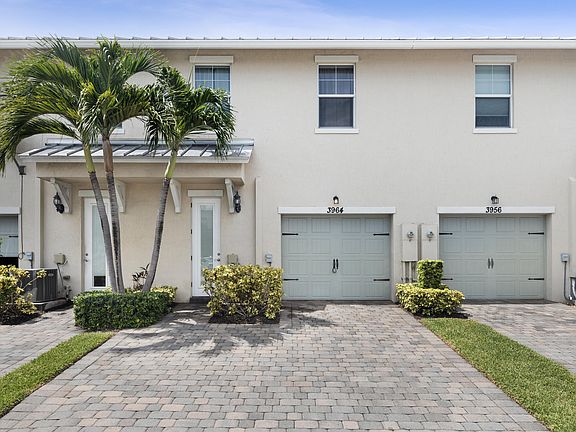 4th image of 3964 Poinciana Lane