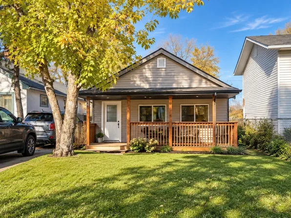 460 21st Street E, Prince Albert, SK S6V 1M3