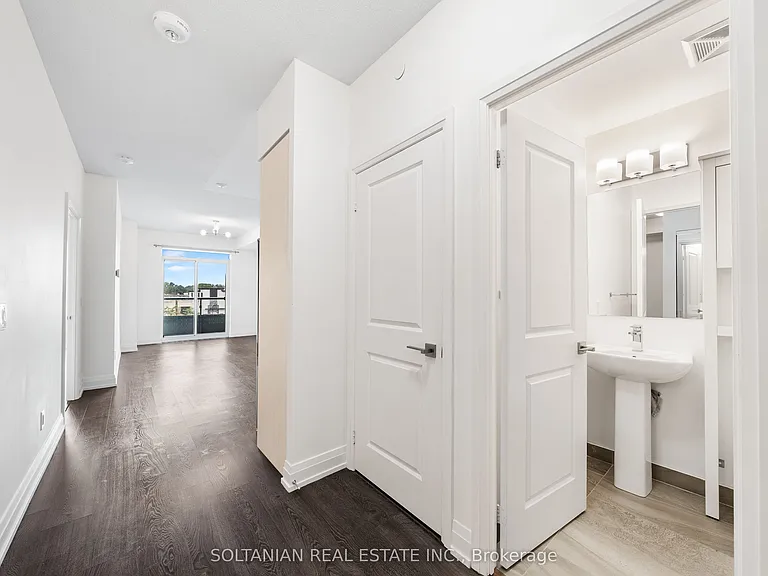591 Sheppard Ave E #520 — Photo 8