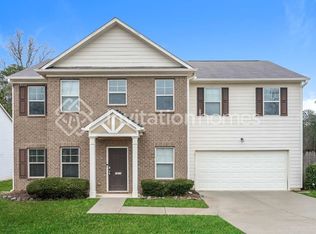 1472 Ewing Farm Dr, Loganville, GA 30052