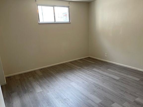 3rd image of 4253 S El Camino St