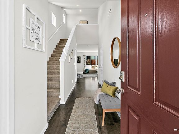 3rd image of 6939 Sweetgum Ave NE