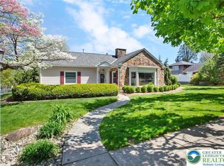 1 S Fairview St, Nazareth, PA 18064