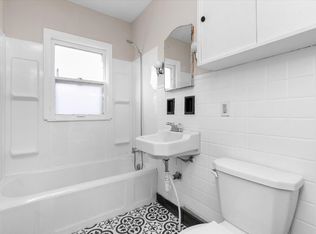 1734 45th St, Des Moines, IA 50310