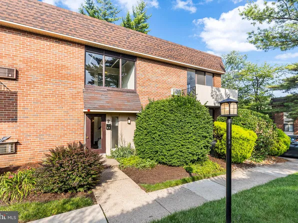 100 E Glenolden Ave APT R19, Glenolden, PA 19036