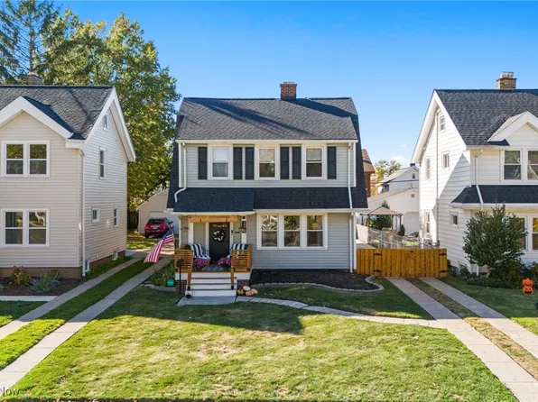 2078 Baxterly Ave, Lakewood, OH 44107