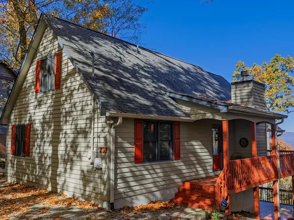 333 Walnut Rdg, Ellijay, GA 30536