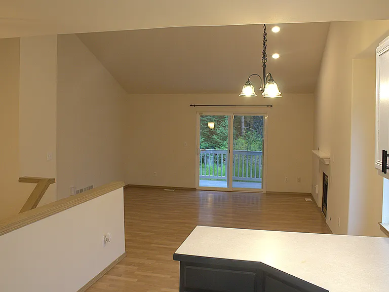 5008 50th Ave SE #1 — Photo 5