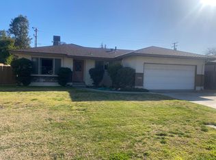 921 W Cambridge Ave, Visalia, CA 93277