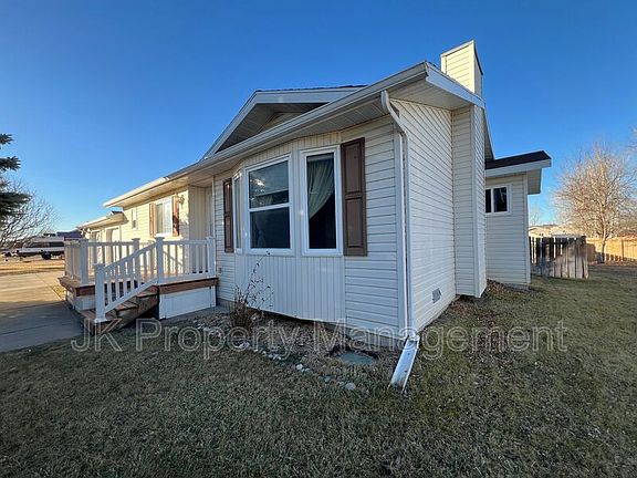4th image of 2516 15th St S