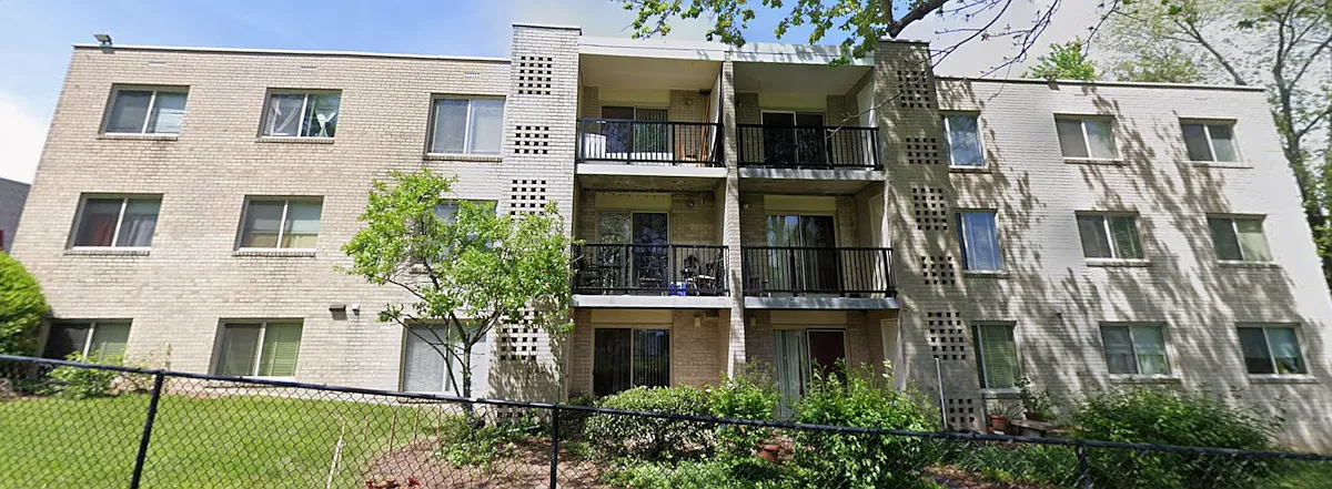 Bucknell Apartments — Photo 1