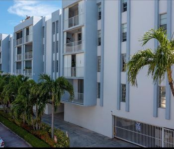 7705 Abbott Ave APT 502, Miami Beach, FL, 33141