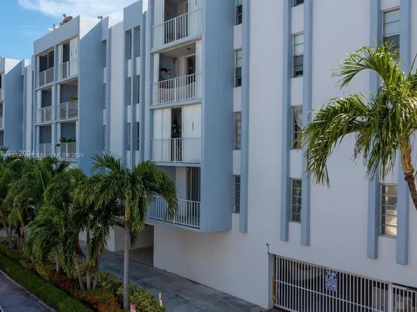 7705 Abbott Ave APT 502, Miami Beach, FL 33141