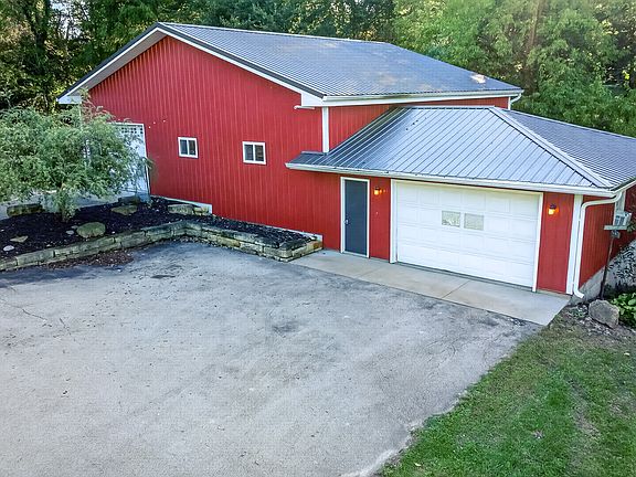 3rd image of 4569 160th St