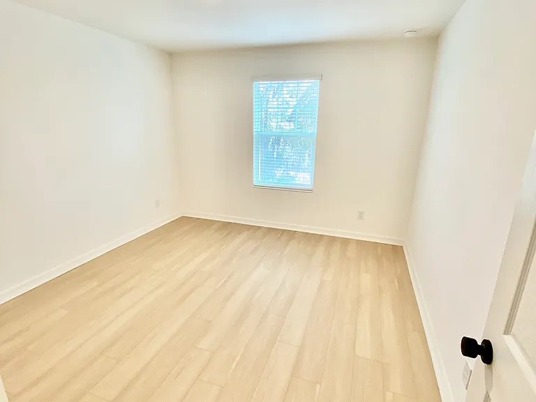 182 Glass Onion Dr — Photo 26