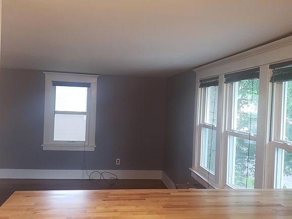 3rd image of 334 Fredericka St #2