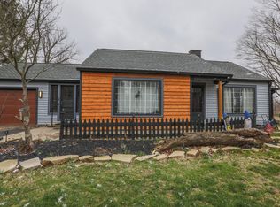 539 E Washington St, Morgantown, IN 46160