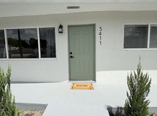 5411 SW 41st St, Davie, FL 33314