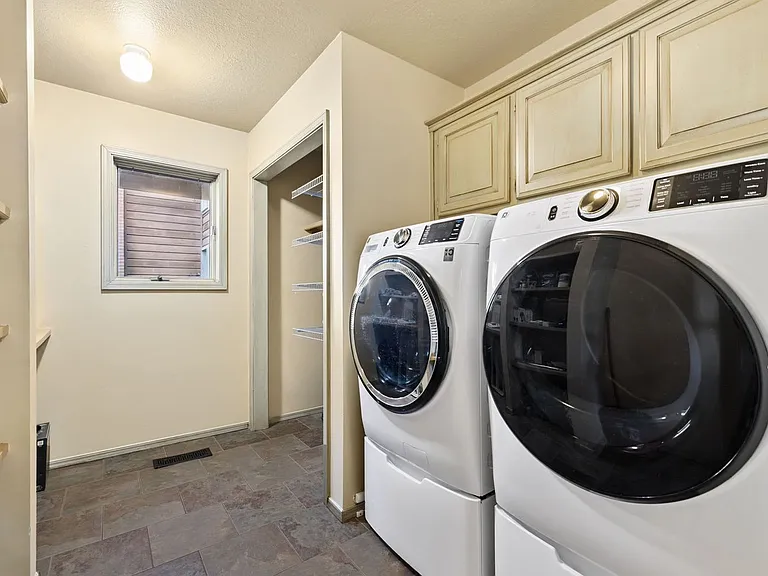 Laundry Room Cabinet