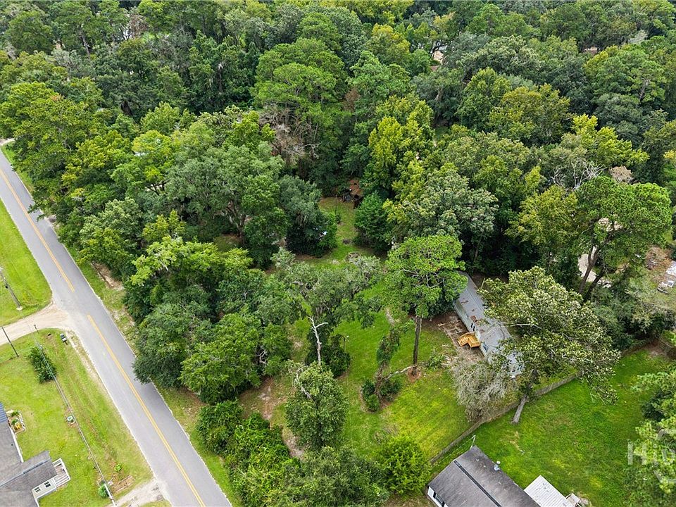 1st image of 253 Cornfield Avenue