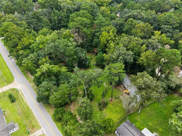 253 Cornfield Avenue, Midway, GA 31320