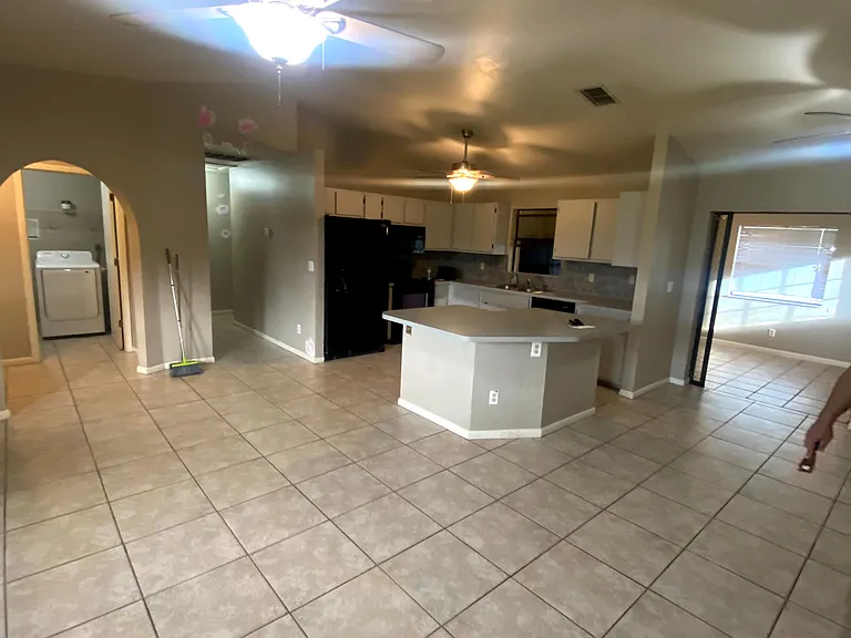 8424 Grove Rd — Photo 3