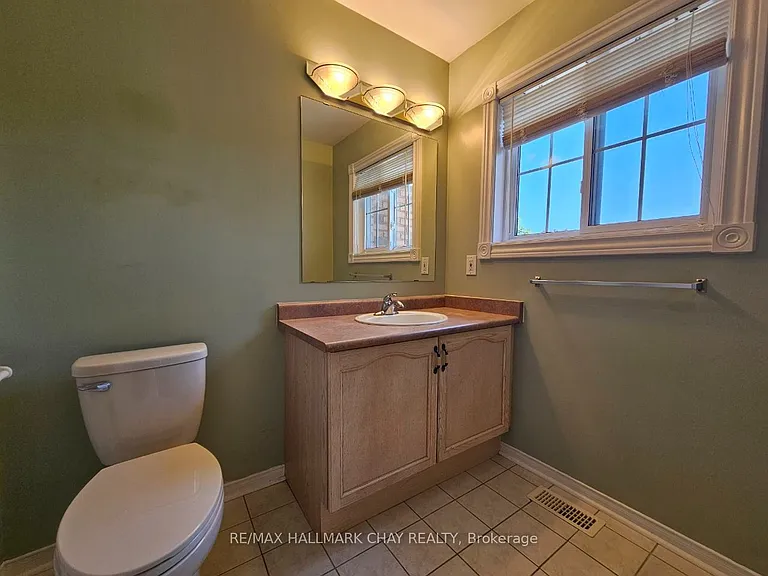219 Wessenger Dr — Photo 24