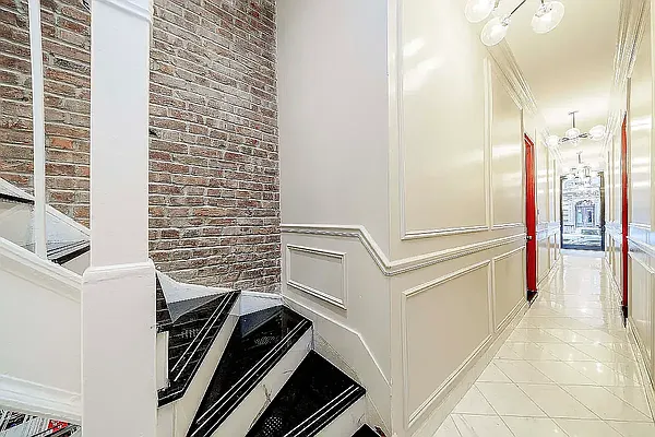 Rented by Douglas Elliman | media 10