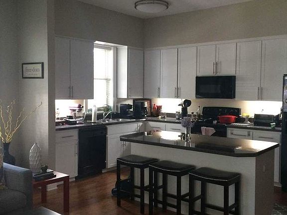4th image of 950 S Tennessee Ave #950