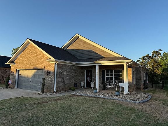 5th image of 122 Pleasant Hill Dr