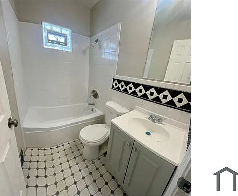 221 Glen Garry Rd — Photo 13