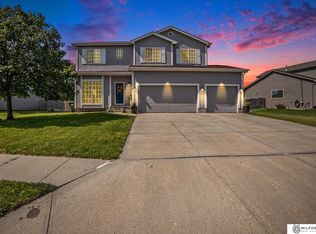 4828 N 160th Ave, Omaha, NE 68116