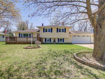 531 Scenic Dr, Clinton, IA, 52732