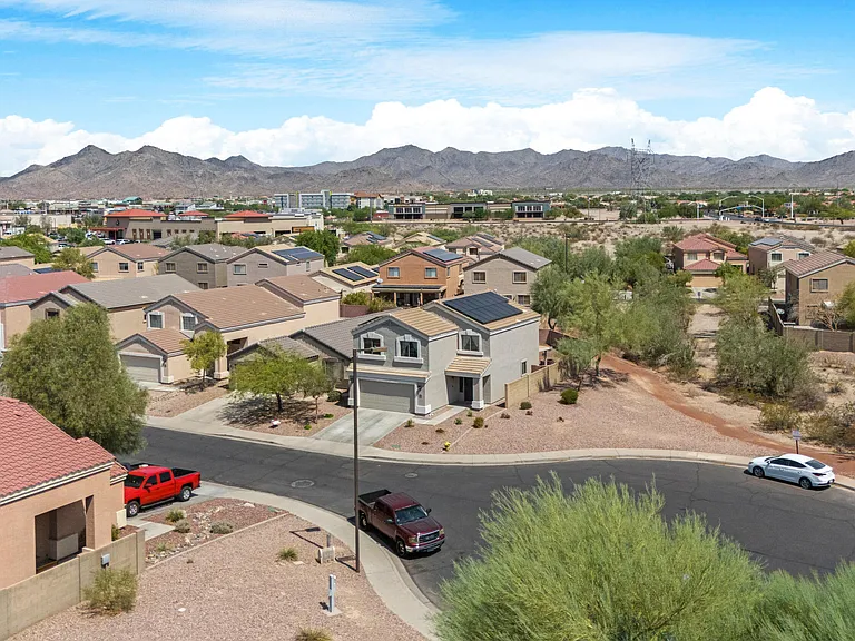 23340 W Cocopah St — Photo 37