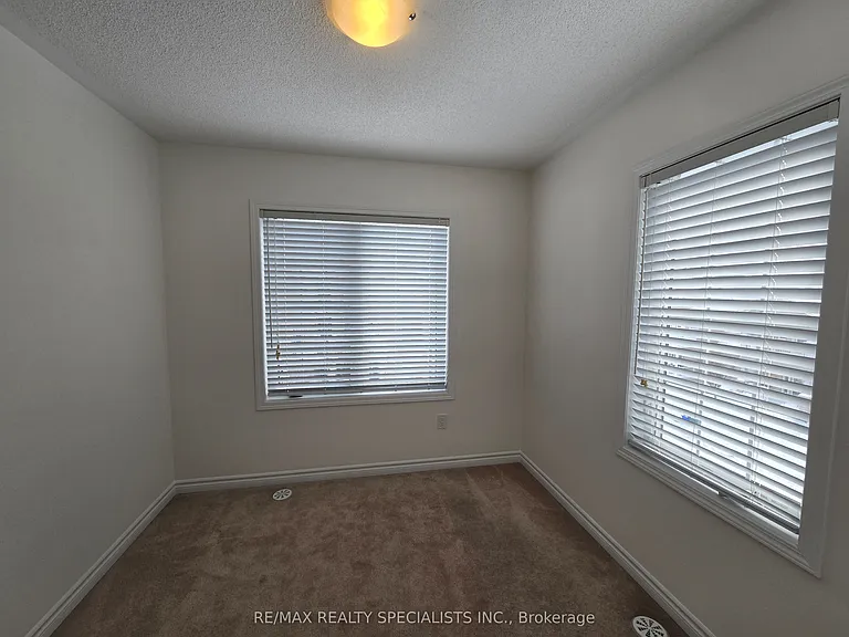 261 Casson Point — Photo 25
