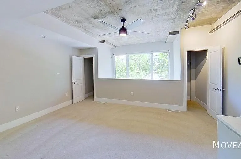 444 Blount St #106 — Photo 39