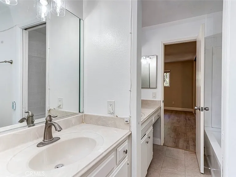 3733 N Harbor Blvd #44 — Photo 8