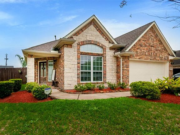 4th image of 405 Reddingwood Ln