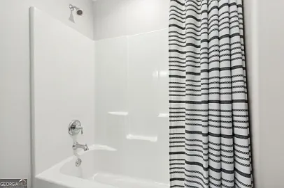 104 Pomegranate St — Photo 46