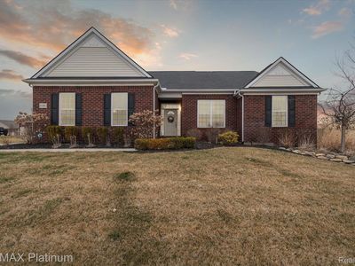 61082 Shaya Blvd, South Lyon, MI, 48178