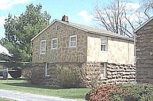 2nd image of 521 Fairmont Ave #S