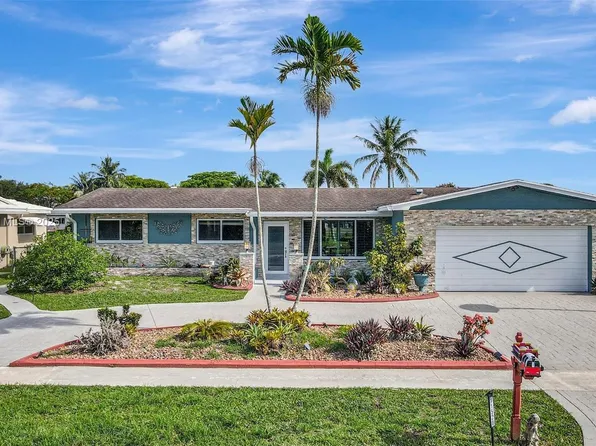 11520 NW 23rd St, Pembroke Pines, FL 33026