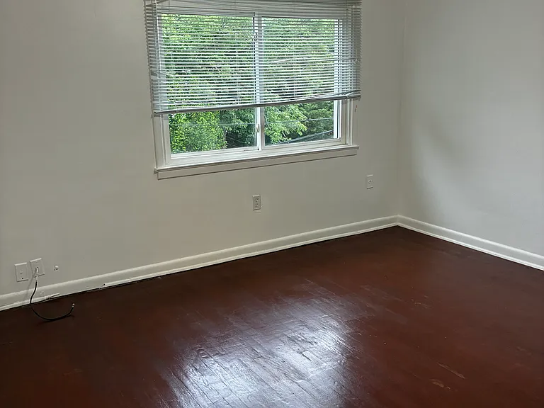 8527 Harris Ave — Photo 8