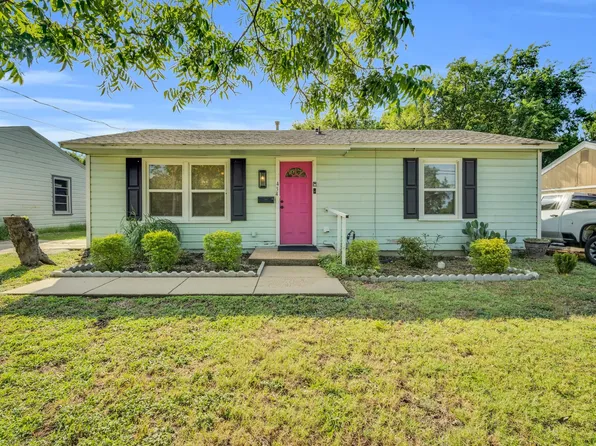 434 N Grand Ave, Waxahachie, TX 75165