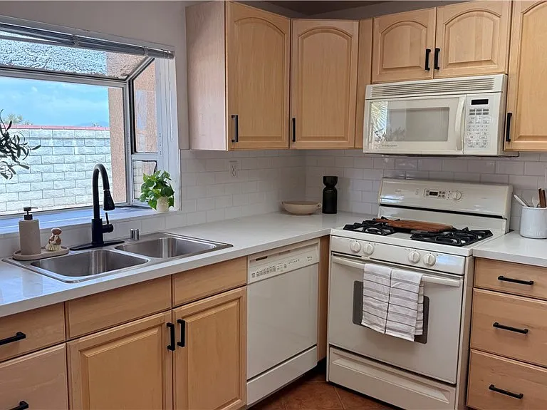 40166 La Cota Dr — Photo 5
