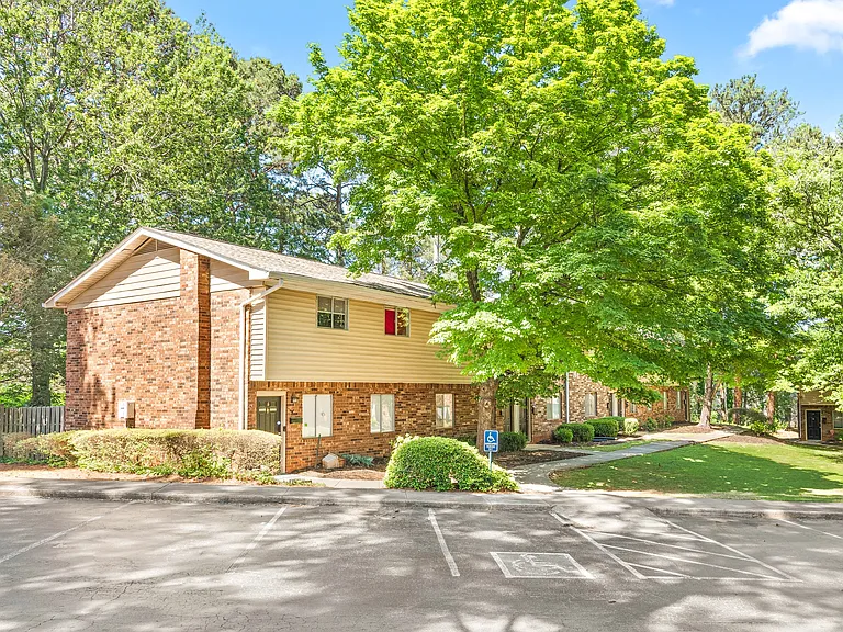 Northgate Townhomes — Photo 19