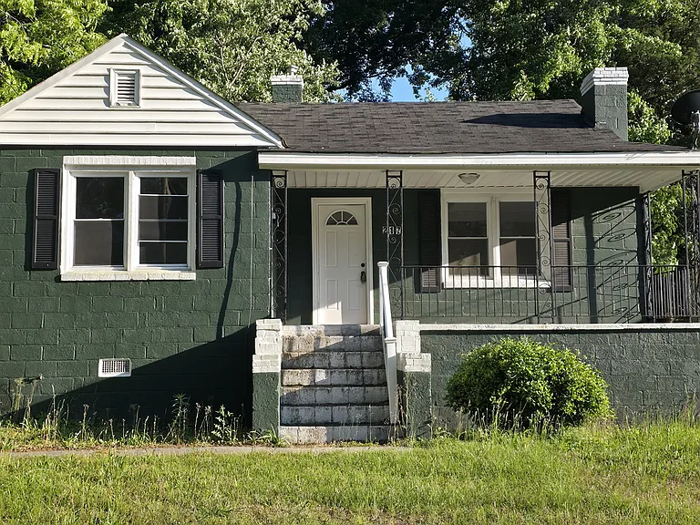 217 Sunset Ave — Photo 10