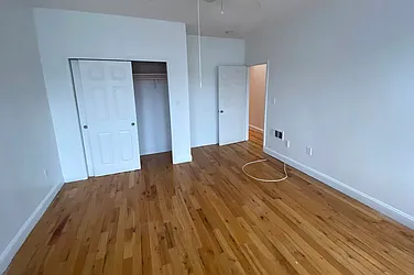 Rented by JB Mac Real Estate Inc.