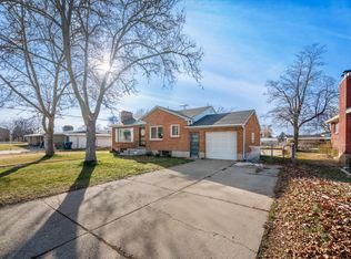 4851 S 2075 W, Roy, UT 84067