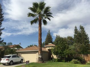 5622 W Chennault Ave, Fresno, CA 93722